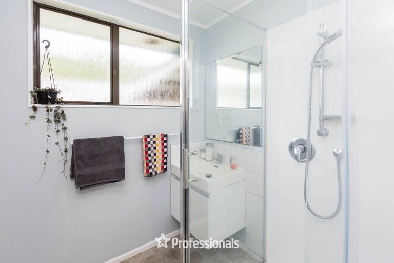Photo of property in 6f2- Gemstone Drive, Birchville, Upper Hutt, 5018