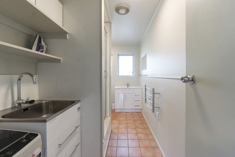 Photo of property in 4/6 Opoia Drive, Hamilton East, Hamilton, 3216