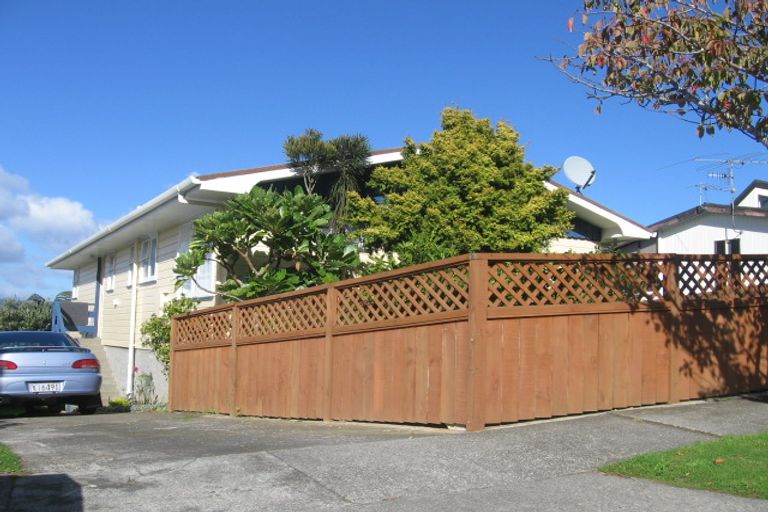 Photo of property in 8 Stanhope Grove, Korokoro, Lower Hutt, 5012