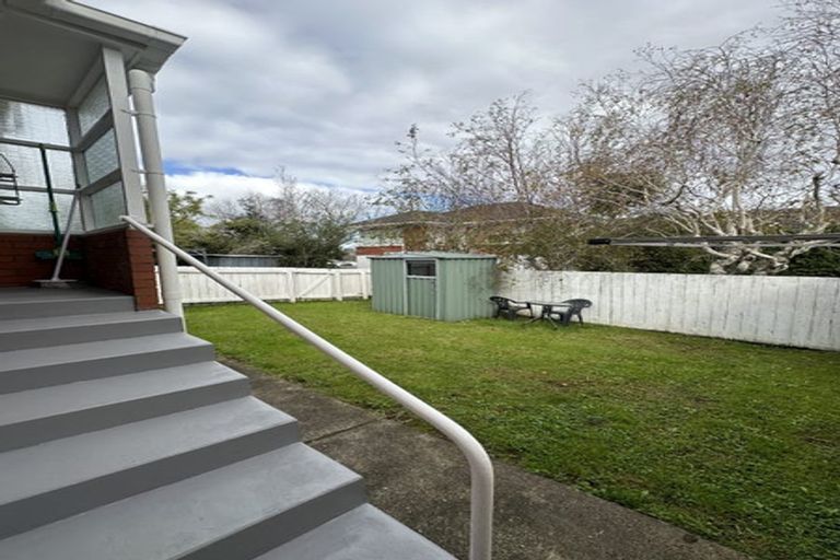 Photo of property in 2112/110 East Coast Road, Forrest Hill, Auckland, 0620