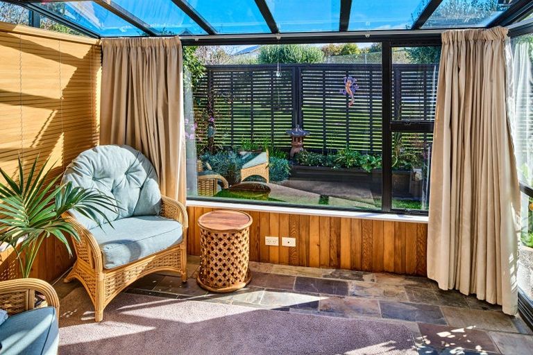 Photo of property in 57 Totara Crescent, Woburn, Lower Hutt, 5011