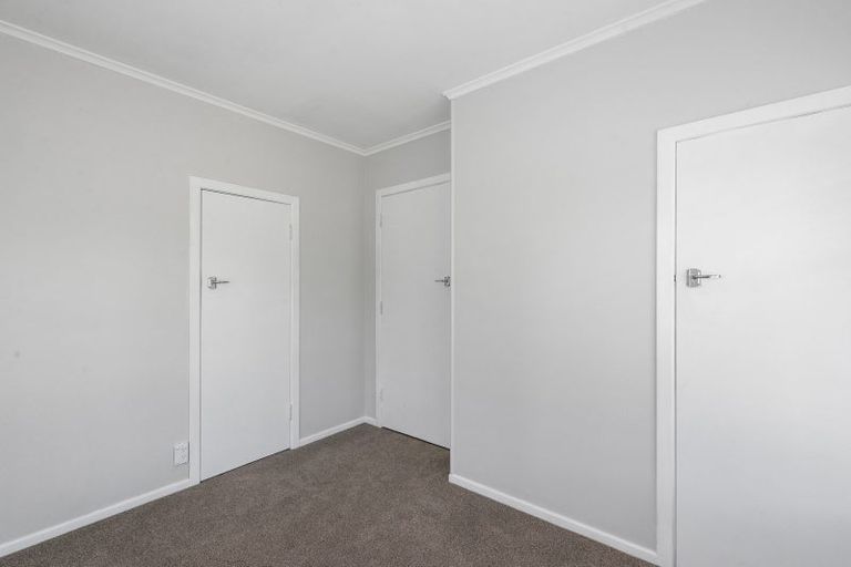 Photo of property in 38 Kohekohe Street, New Lynn, Auckland, 0600