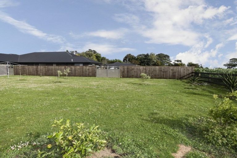 Photo of property in 219 Waitara Road, Brixton, Waitara, 4382