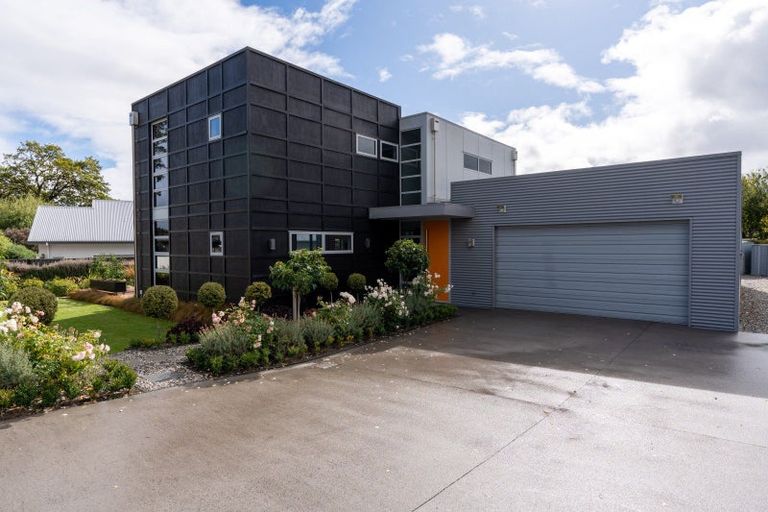Photo of property in 5 Irwin Logan Drive, Mosgiel, 9024