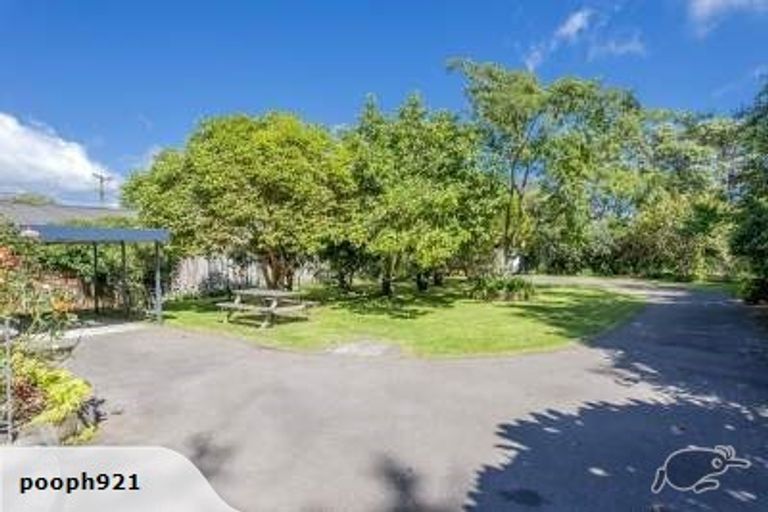 Photo of property in 27 Ngarara Road, Waikanae, 5036