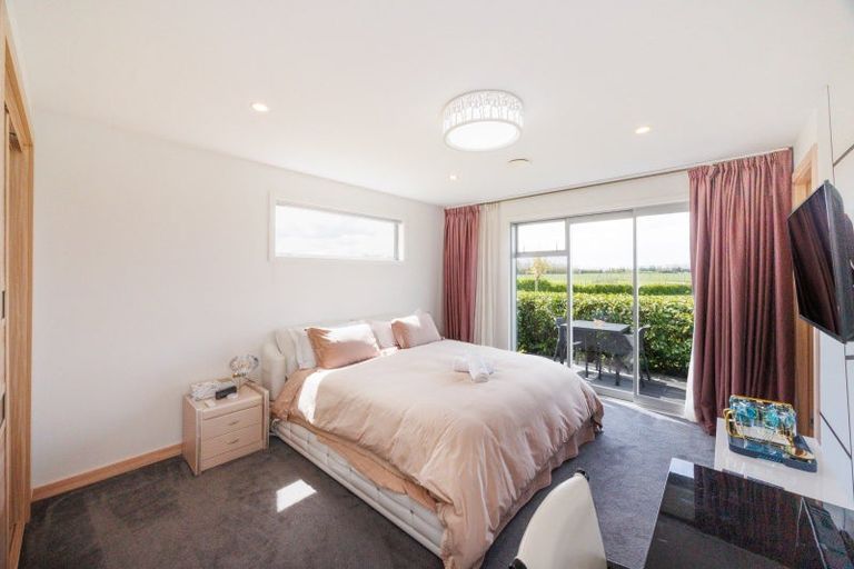 Photo of property in 171 Oroua Road, Kairanga, Palmerston North, 4475