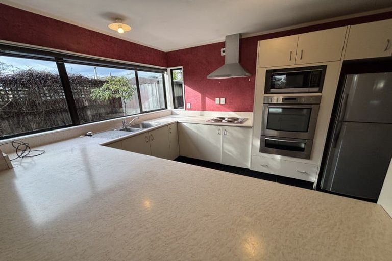 Photo of property in 30a Miro Street, Takaro, Palmerston North, 4410