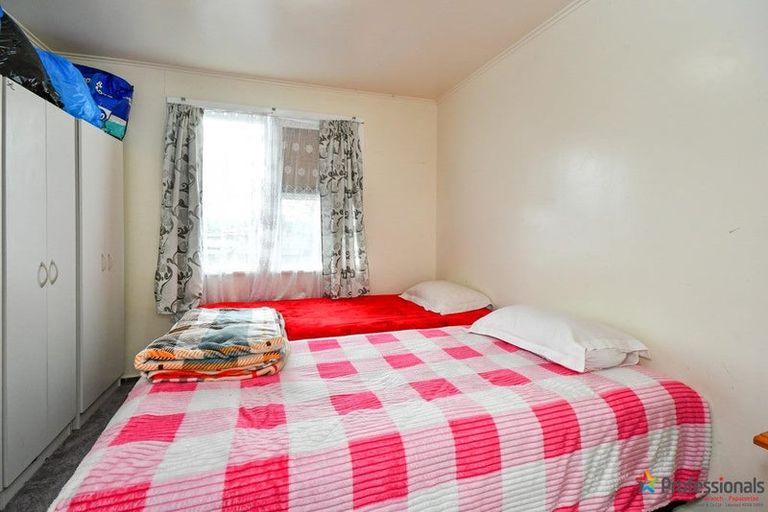 Photo of property in 10 Capstick Road, Otara, Auckland, 2023