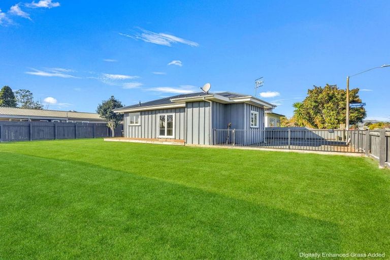 Photo of property in 220 Warwick Road, Mayfair, Hastings, 4122