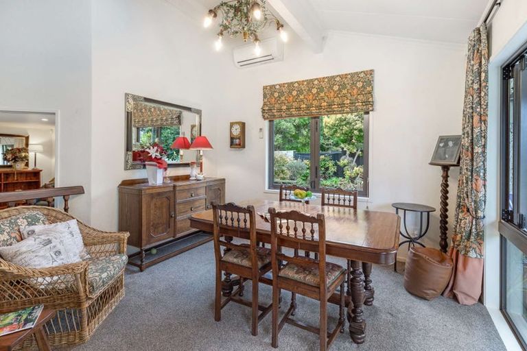 Photo of property in 19 Ashburn Lane, Awapuni, Palmerston North, 4412