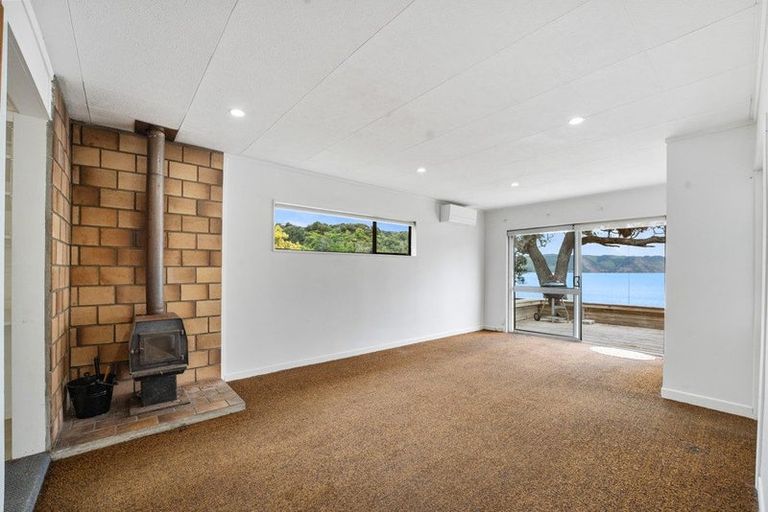 Photo of property in 3 Foster Avenue, Huia, Auckland, 0604