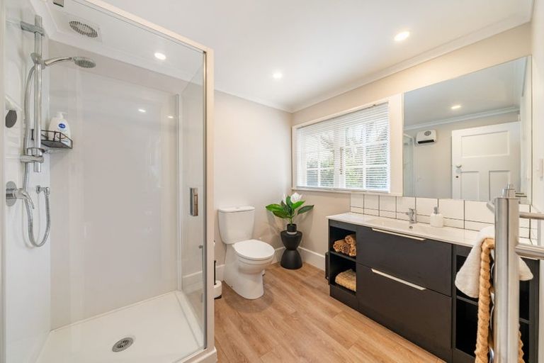 Photo of property in 291 Fergusson Drive, Heretaunga, Upper Hutt, 5018