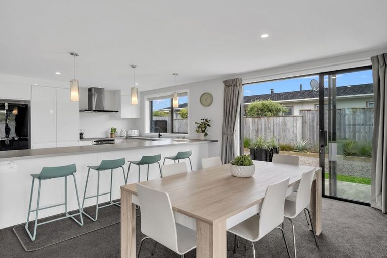 Photo of property in 6 Cambridge Street, Pahiatua, 4910