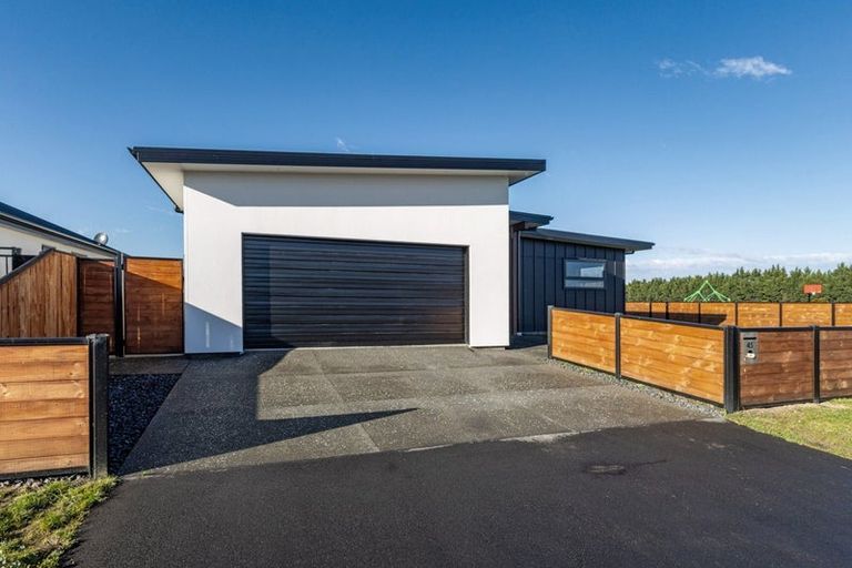 Photo of property in 45 Ashbury Drive, Tinwald, 7774