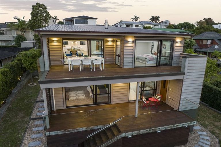 Photo of property in 102b Mellons Bay Road, Mellons Bay, Auckland, 2014