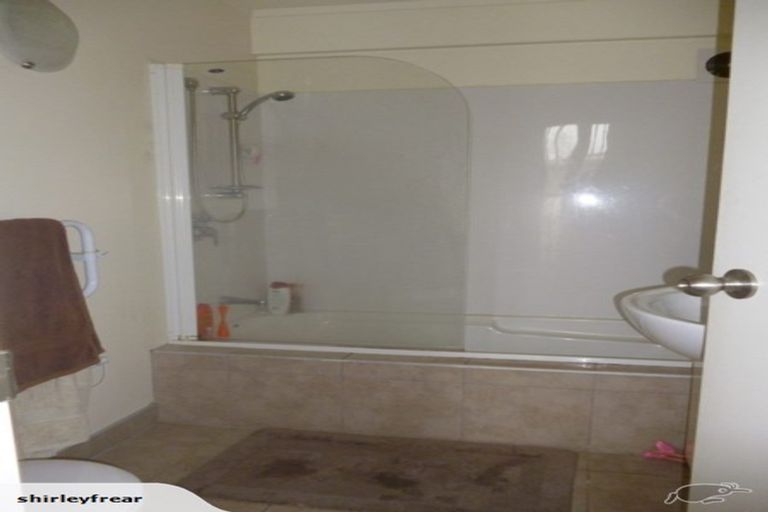 Photo of property in 10 Merlot Lane, Pukekohe, 2120