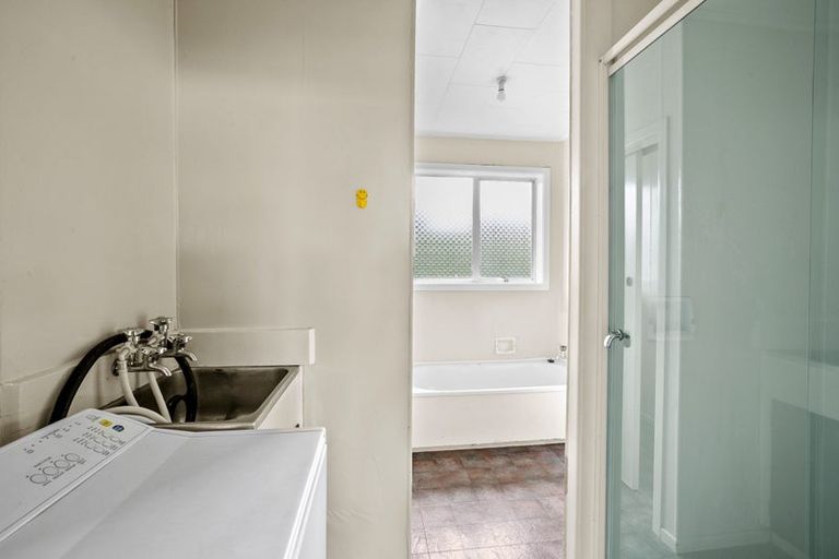 Photo of property in 1/194 Powderham Street, New Plymouth, 4310