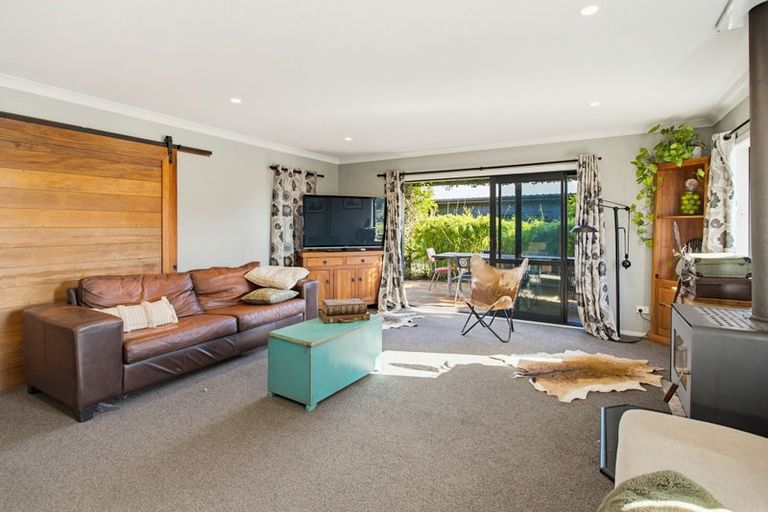 Photo of property in 5 Bravo Place, Whitianga, 3510