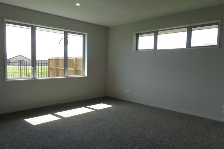 Photo of property in 51 Koura Drive, Rangiora, 7400