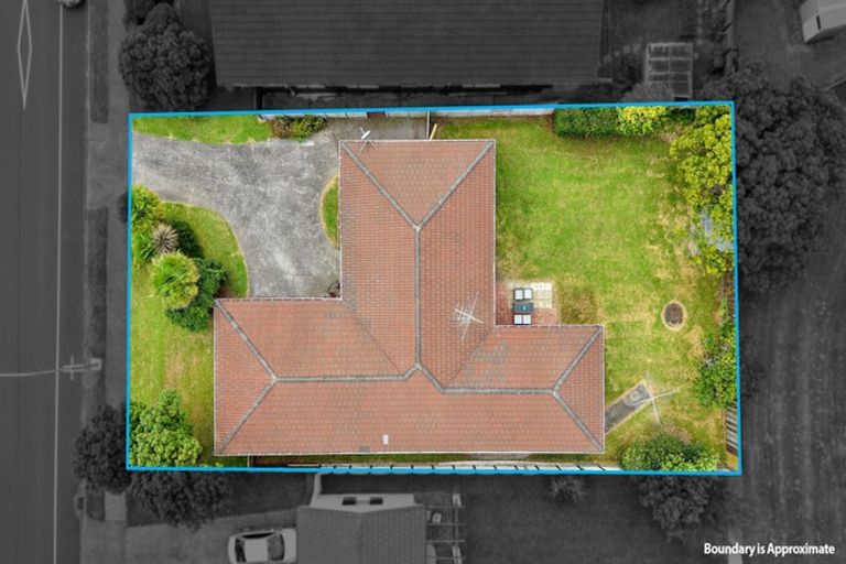 Photo of property in 178 Prince Regent Drive, Farm Cove, Auckland, 2012