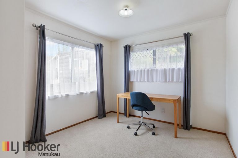 Photo of property in 1/52 Haseler Crescent, Howick, Auckland, 2014