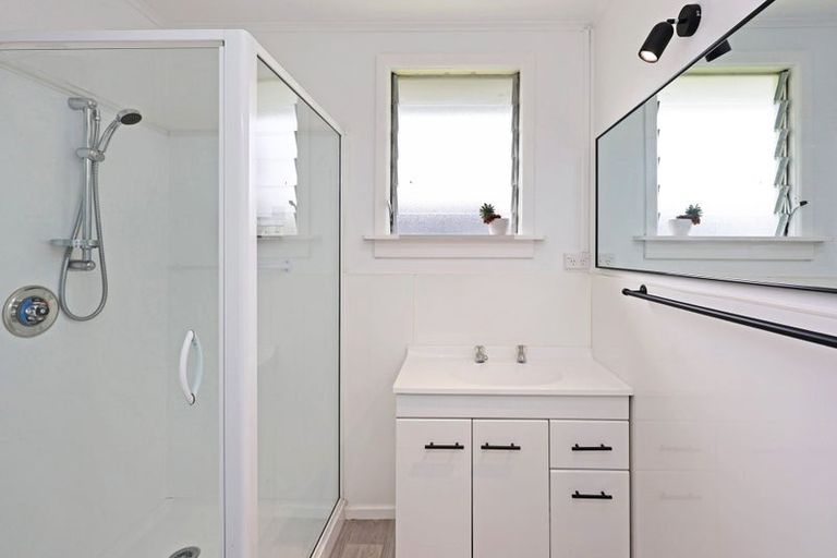 Photo of property in 11 Oxford Street, Holmes Hill, Oamaru, 9401