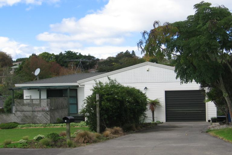 Photo of property in 6 Milan Drive, Glen Eden, Auckland, 0602