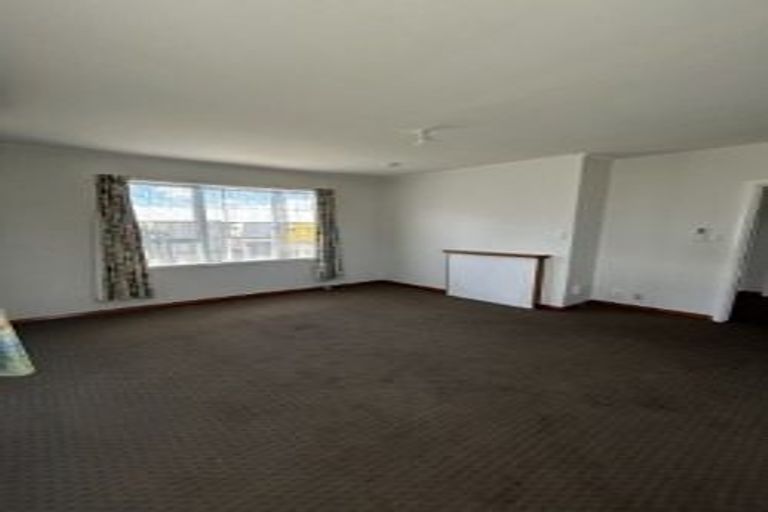 Photo of property in 44 Cambridge Street, Levin, 5510