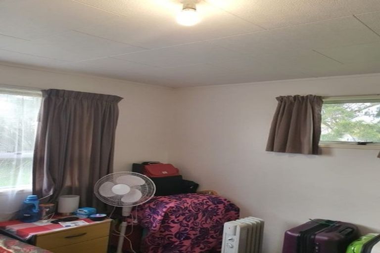 Photo of property in 2/43 Ferndown Avenue, Papatoetoe, Auckland, 2025