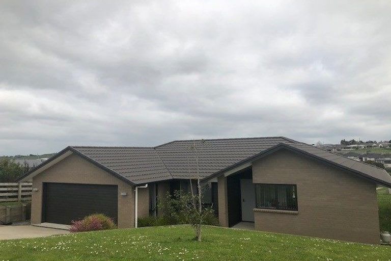 Photo of property in 11 Parkgrove Crescent, Pokeno, 2402