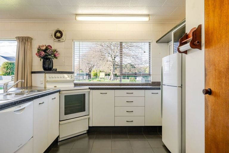 Photo of property in 16 Baring Street, Bunnythorpe, Palmerston North, 4481