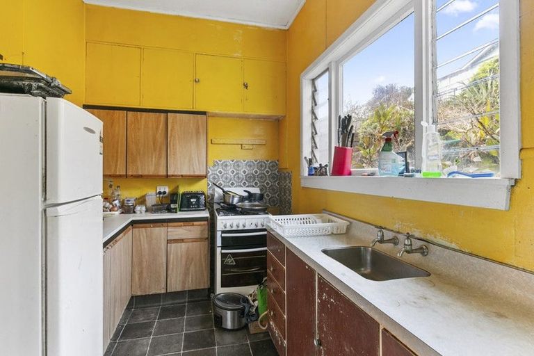 Photo of property in 39 Hohiria Road, Hataitai, Wellington, 6021