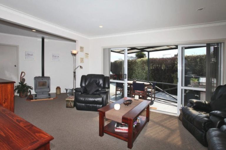 Photo of property in 13 Ruakaka Street, Hornby, Christchurch, 8042