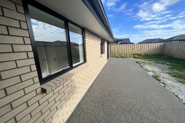 Photo of property in 89 Lady Isaac Drive, Rolleston, 7615