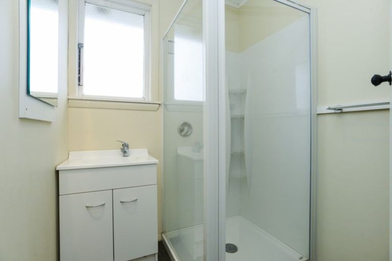 Photo of property in 30 Cottrell Crescent, Onekawa, Napier, 4110