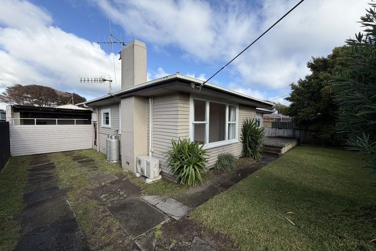 Photo of property in 9a Kaniere Street, Mount Maunganui, 3116