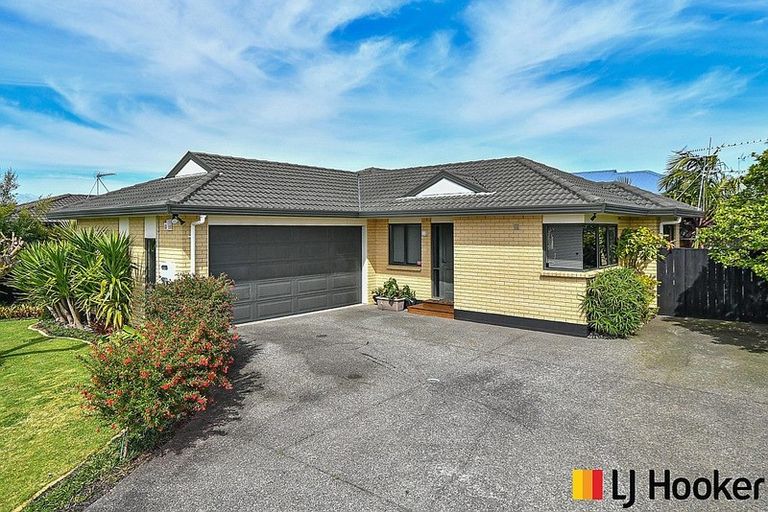 Photo of property in 25a Puriri Road, Pukekohe, 2120