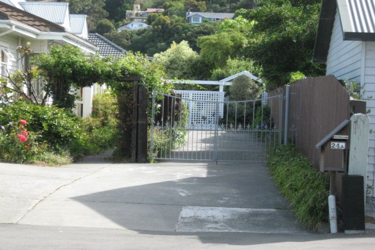 Photo of property in 24 James Street, Redcliffs, Christchurch, 8081