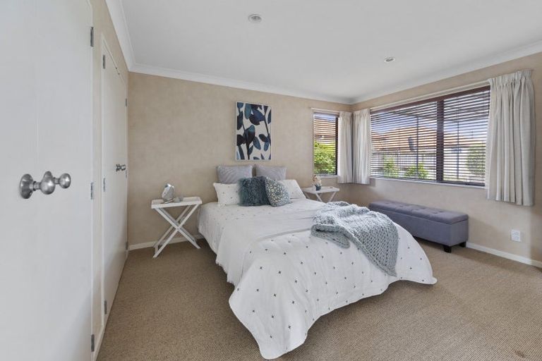 Photo of property in 25a Pembroke Street, Taradale, Napier, 4112