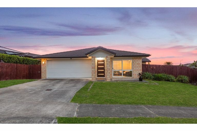 Photo of property in 37 Mckittrick Avenue, Flat Bush, Auckland, 2019