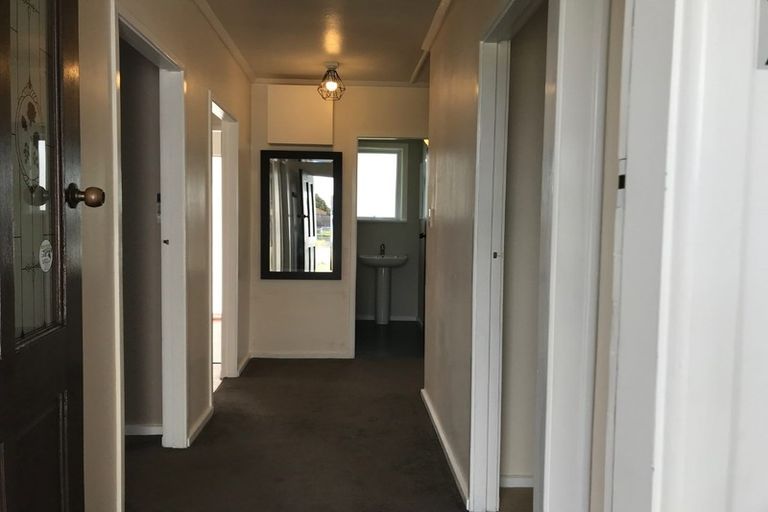 Photo of property in 7 Drake Street, Vogeltown, New Plymouth, 4310