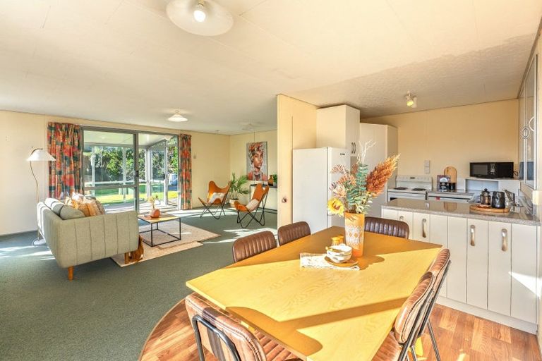 Photo of property in 40 Rosewood Place, Paraparaumu, 5032