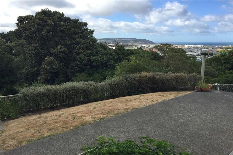 Photo of property in 99 Overtoun Terrace, Hataitai, Wellington, 6021