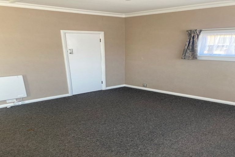 Photo of property in 212 Ngamotu Road, Spotswood, New Plymouth, 4310