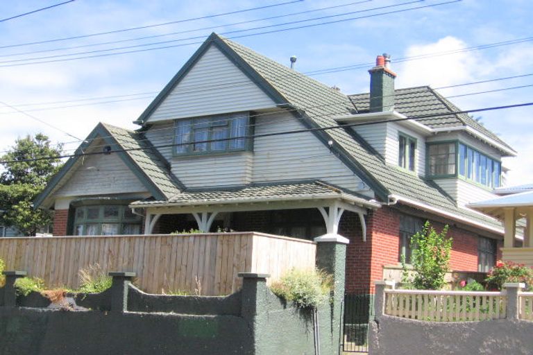 Photo of property in 34 Wallace Street, Mount Cook, Wellington, 6021
