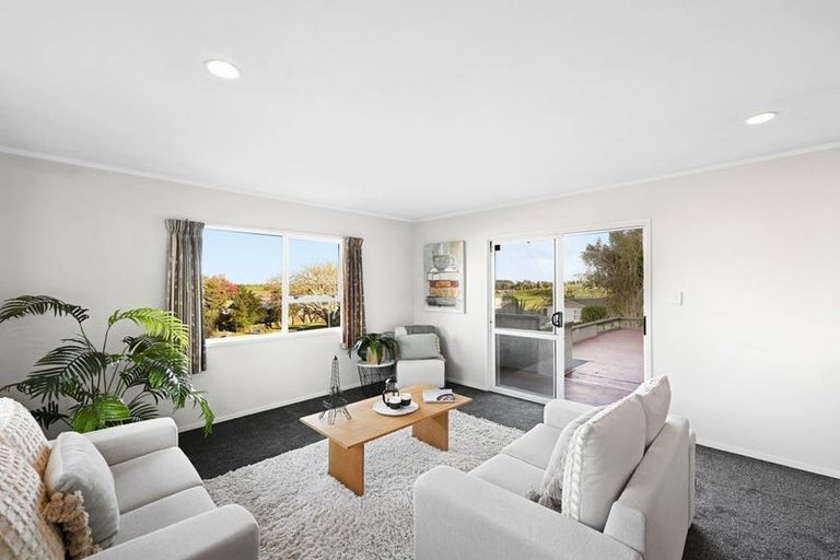 Photo of property in 17 Pygmalion Place, Dinsdale, Hamilton, 3204