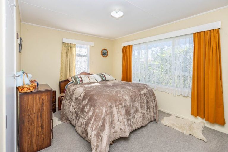 Photo of property in 16 Blundell Place, Huntly, 3700