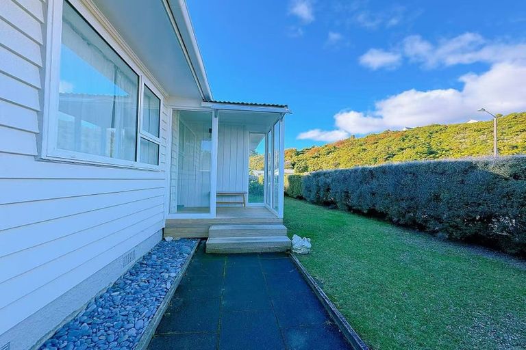 Photo of property in 179 Major Drive, Kelson, Lower Hutt, 5010