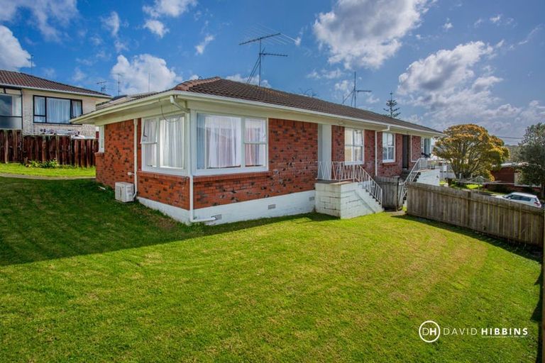 Photo of property in 2/18 Anne Road, Hillcrest, Auckland, 0627