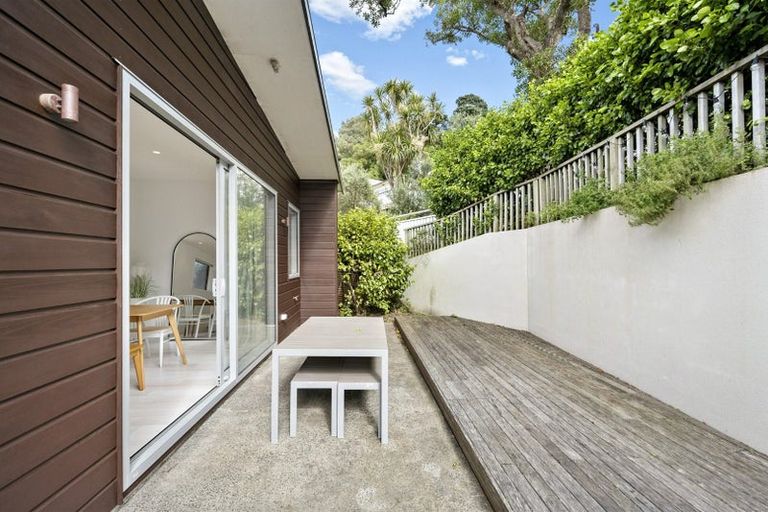 Photo of property in 94 Awa Road, Seatoun, Wellington, 6022